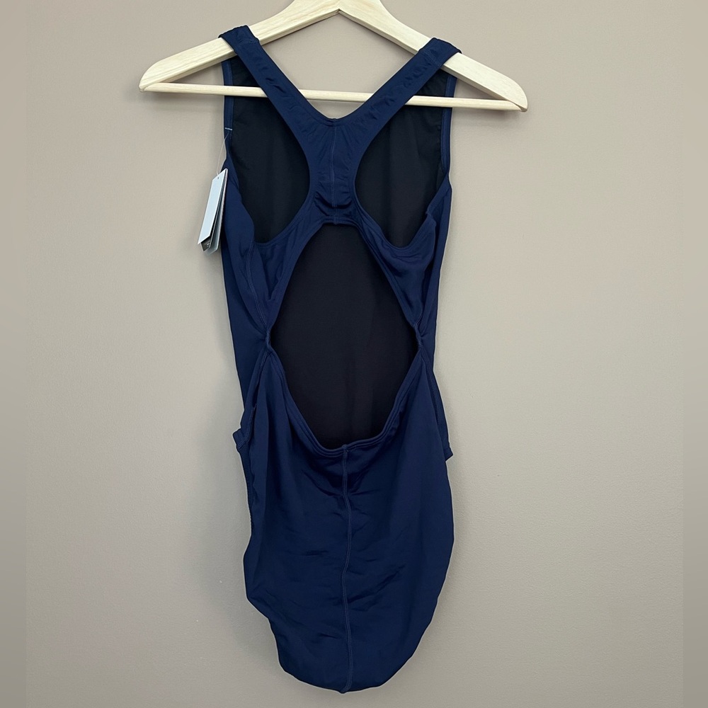 {TYR} Durafast MaxFit Performance One Piece Swimsuit in Navy - Womens 38 (XL) - Picture 5 of 12